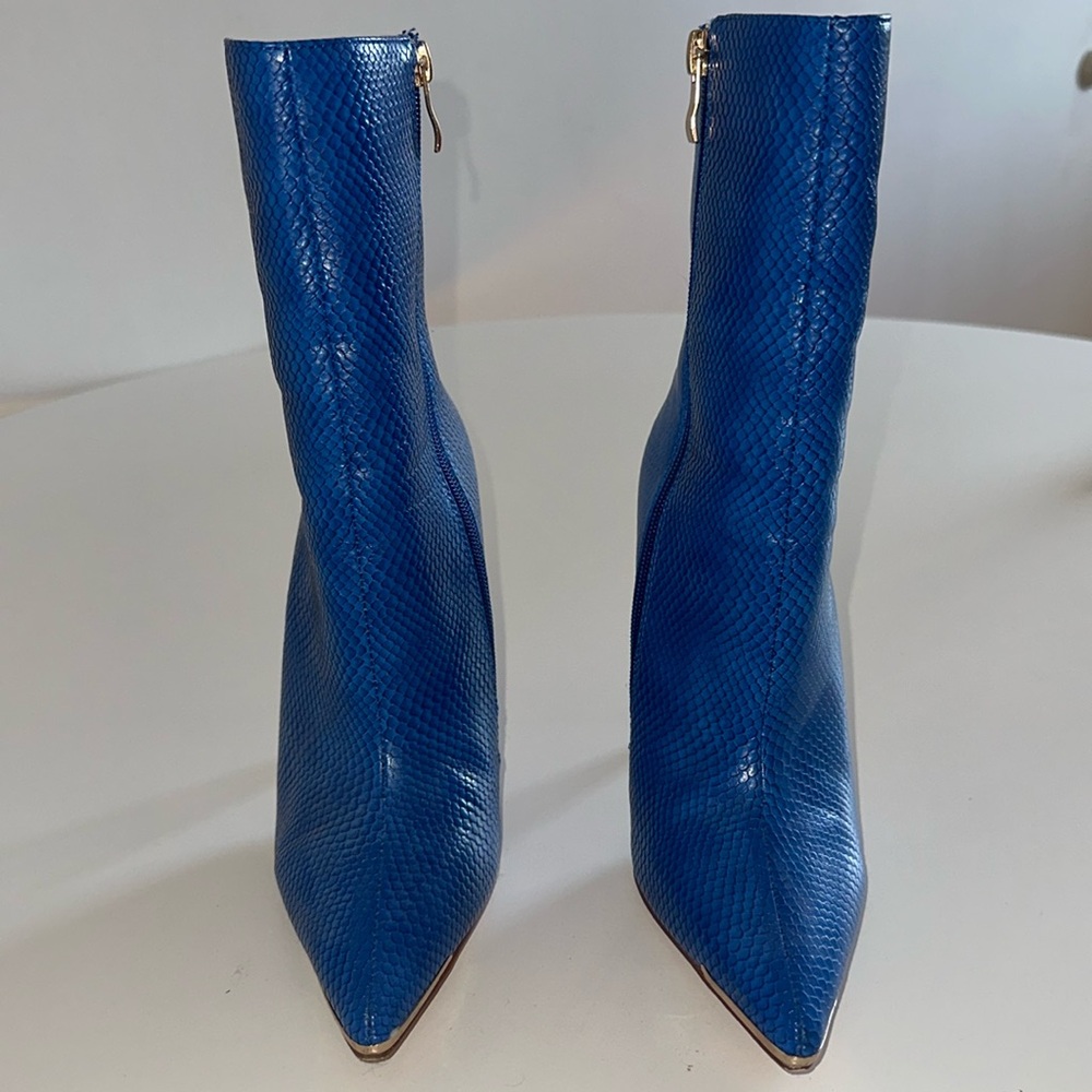 Blue boots - Picture 2 of 4